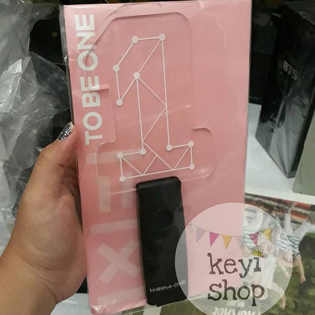 Lightstick official wanna one