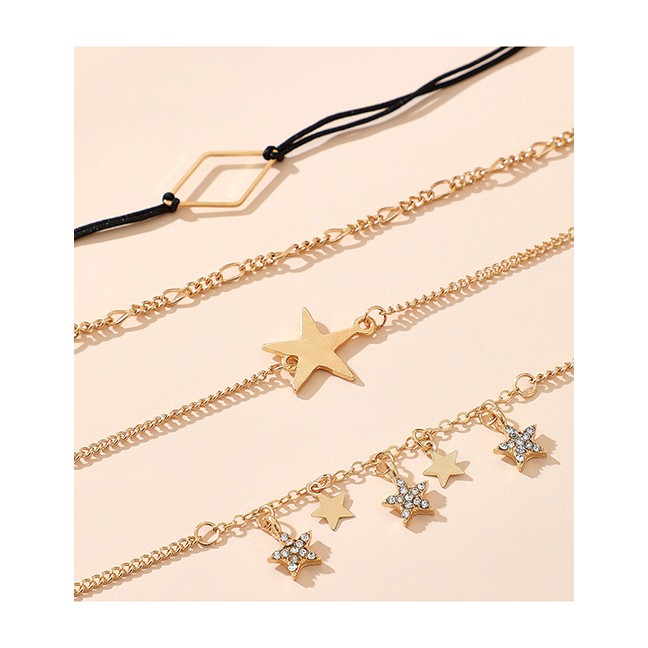 LRC Gelang Kaki Fashion Gold Color Diamond-studded Geometric Five-pointed Star Anklet Set P14836