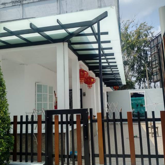 Kanopi kaca