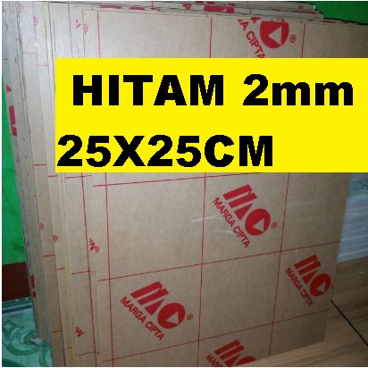 

Acrylic / acrilic / akrilik Hitam glossy tebal 2mm ukuran 25x25cm