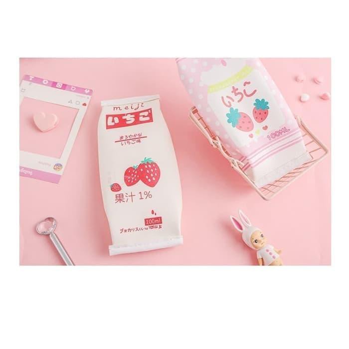

Jual TP0071 Tempat Pensil Japanese Strawberry Milk / Tempat Kosmetik - S MILK EMPAT Berkualitas