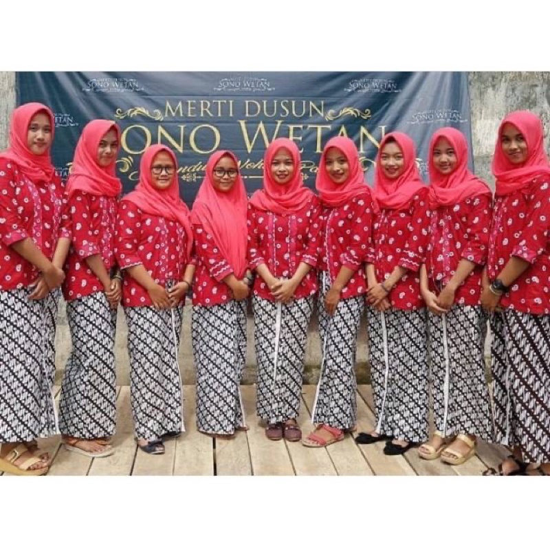 Kutubaru Jumputan Merah Cerah Baju Bridesmaids Seragam Kebaya