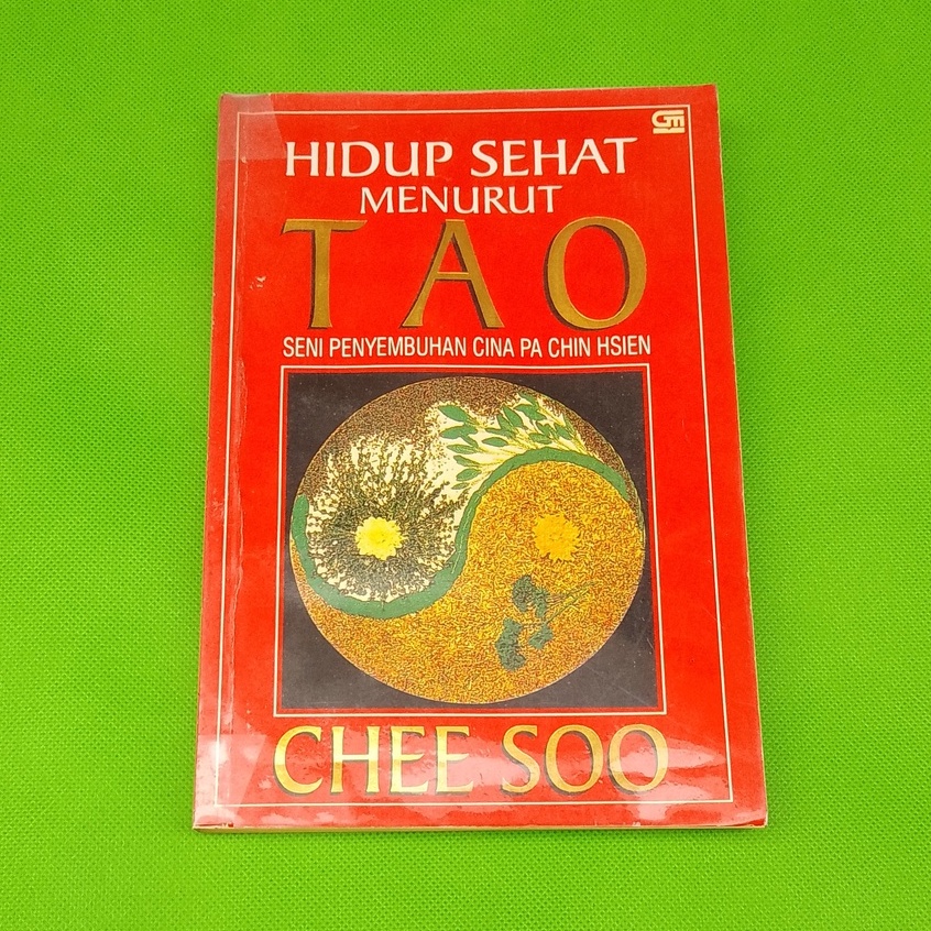 Buku Chee Soo / Buku Hidup Sehat Menurut Tao / Buku Seni Penyembuhan Cina Pa Chin Hsien / Buku Bekas