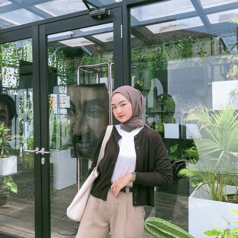 BAILEY CROP CARDI RAJUT,BAJU ATASAN WANITA  STYLE KOREA / TANGAN PANJANG MOTIP KANCING