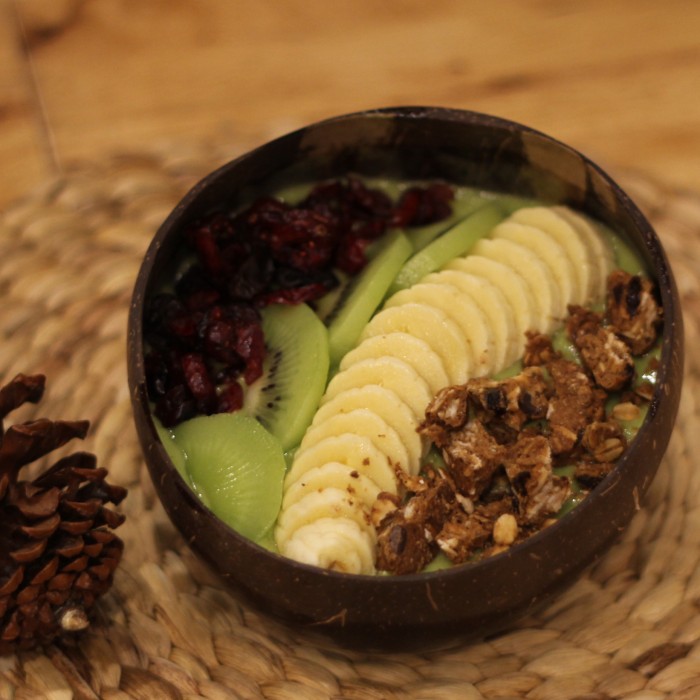 

Smoothies O'Avocado Smoothie in Bowl Makanan Sehat Makanan Diet Organik Healthy Food