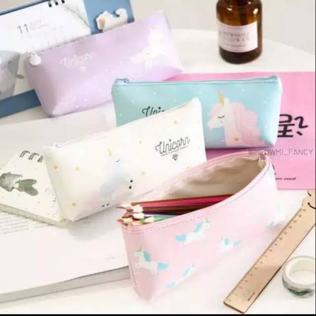 

NS002-Tempat Pensil Unicorn Lucu