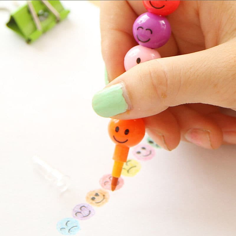 7 Colors Smiley Crayon S