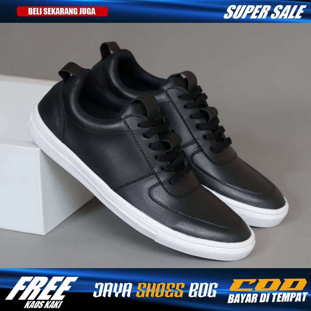 REGANN|Sepatu Kasual Sneakers Pria Trendy Kulit Pu Original Distro Kerja Kantor Kuliah Ori