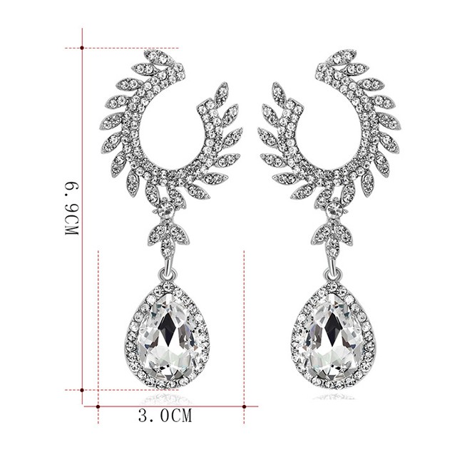 LRC Anting Tusuk Fashion Silver Color Waterdrop Shape Decorated Earrings