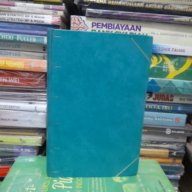 

Original Hardcover Buku Import The Navigator By Morris West The Companion Book Club London & Sydney