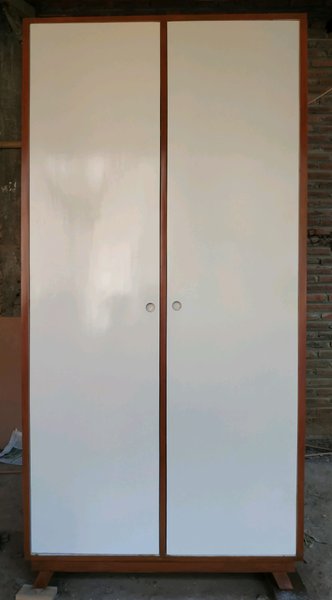 Lemari minimalis 2 pintu