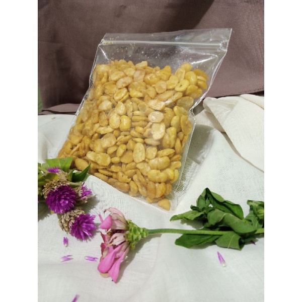 

Kacang koro/ camilan murah /kacang / Family_snack