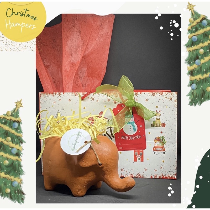 

Hampers Natal/Kado Natal/Christmas gift/pot terakota karakter gajah