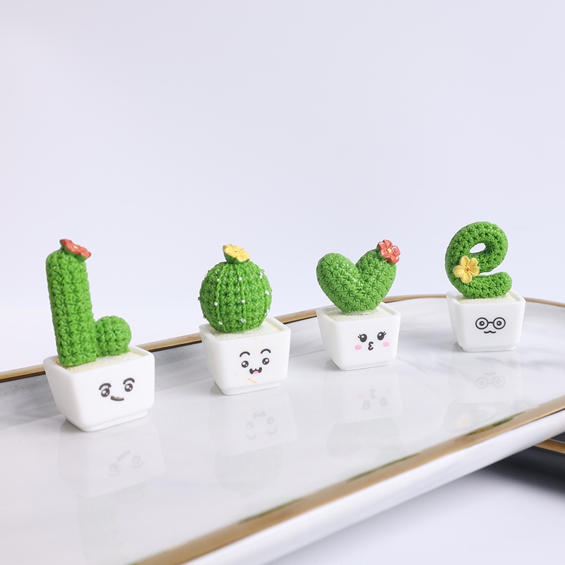 Ornamen Pot Tanaman Kaktus Mini Bahan Resin Untuk Dekorasi Mobil