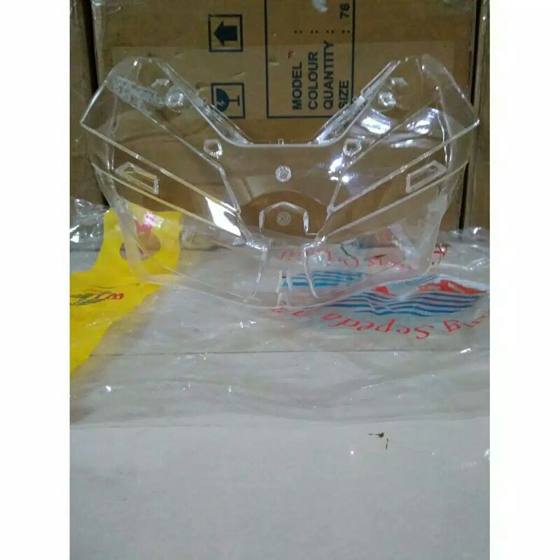 WIN _ KACA/MIKA LAMPU DEPAN VARIO 125/VARIO 150 LED