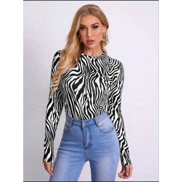 SHEIN Zebra Striped Fitted Tee
