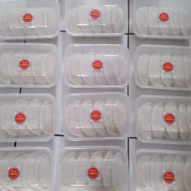 

Cireng isi ayam (10 pcs), 2 varian rasa, pedas dan tdk pedas