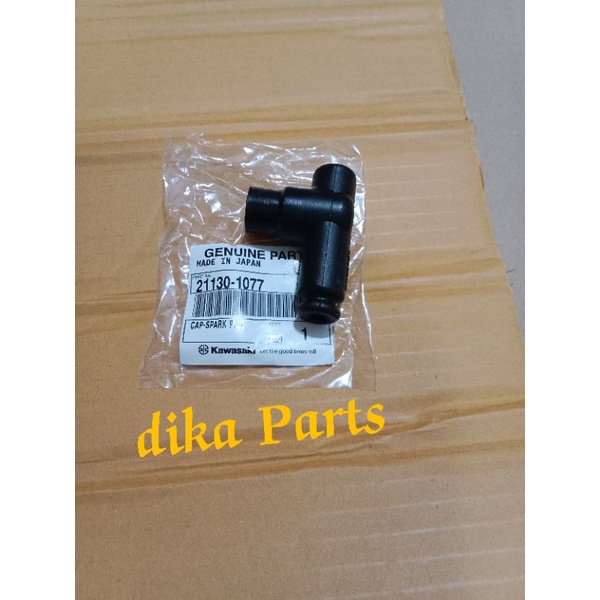 Tutup busi cap busi cangklong busi Kawasaki Kx65, KX65 original kawasaki