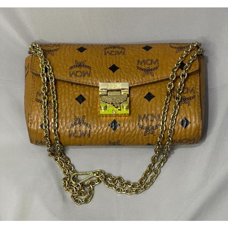 tas cewek mcm authentic Mulus kulit asli second preloved bekas