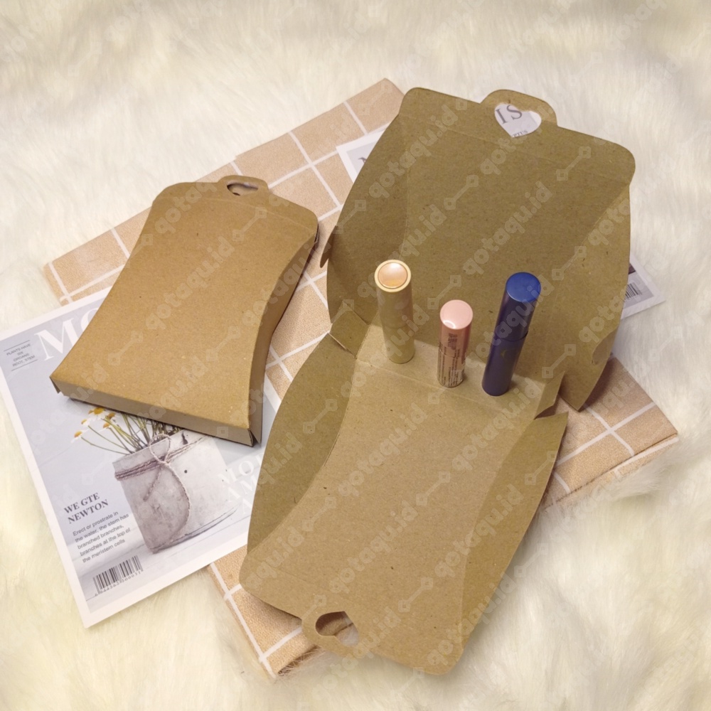 

QOTAQU Pillow Box Kotak Hampers Standing Pillow 15,5 x 11 x 2,5 cm