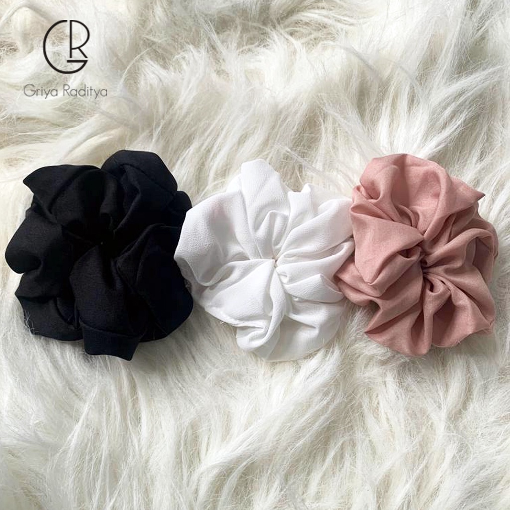 Scrunchie Ikat Rambut Hair Band Ukuran M 10-11cm