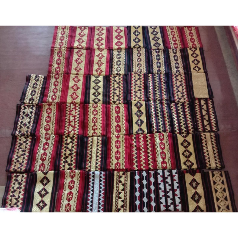 BISBAN TAPIS/ SLENDANG TAPIS/ KHAS LAMPUNG