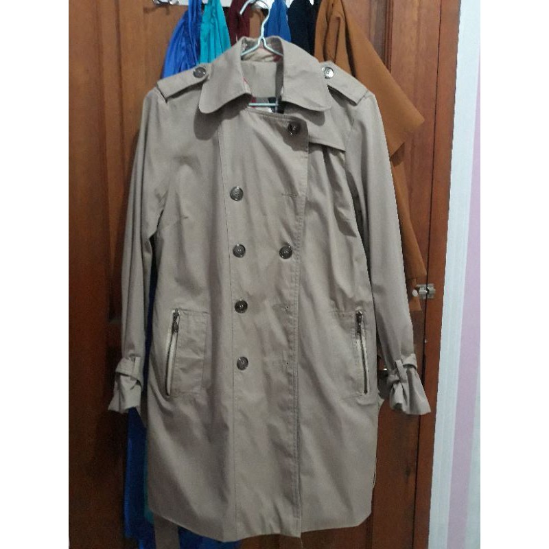 BURBERRY COAT CREAM PRELOVED