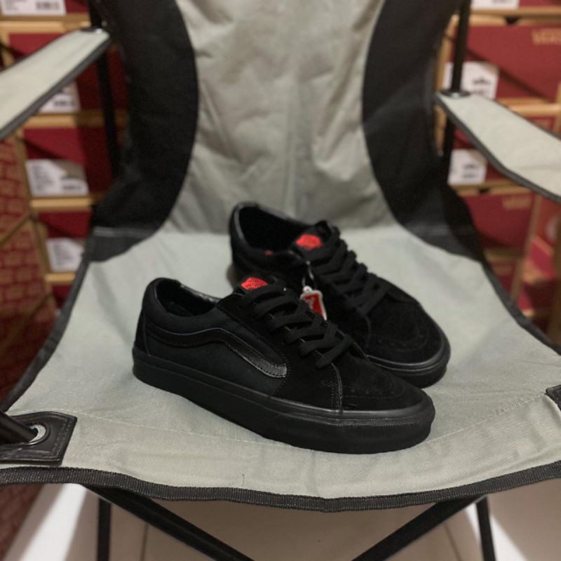 vans sk8 low all black