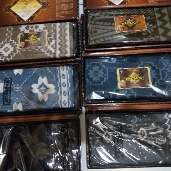 Kain Sarung Wadimor Motif Bali // Sarung Tenun Dewasa