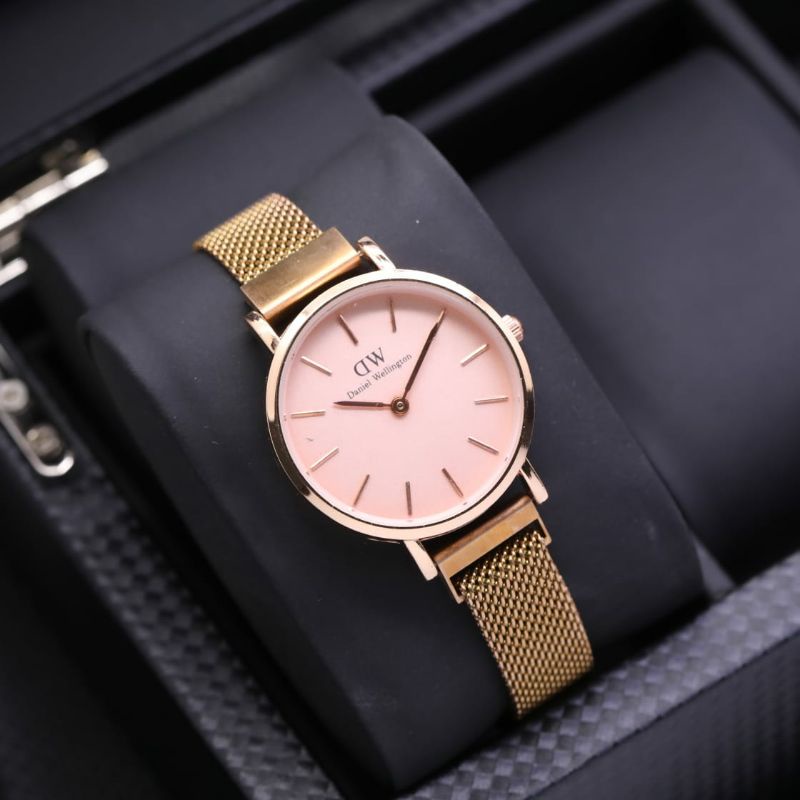DW Jam Tangan Wanita Analog Stainless Steel Strap 30mm