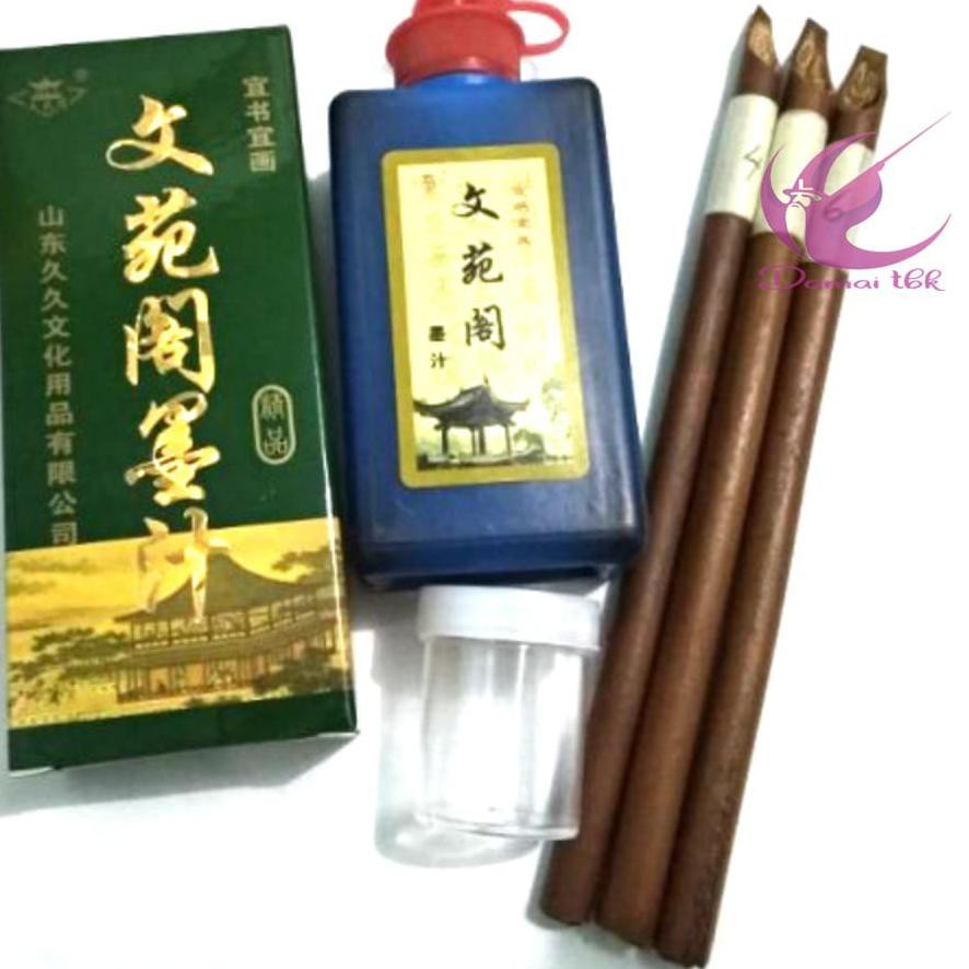 

Diskon!! (wly-655) Paket Alat Kaligrafi 5 SET (tinta+tempat TINTA+3 kalam) PAKET HANDAM JAWI KALIGR