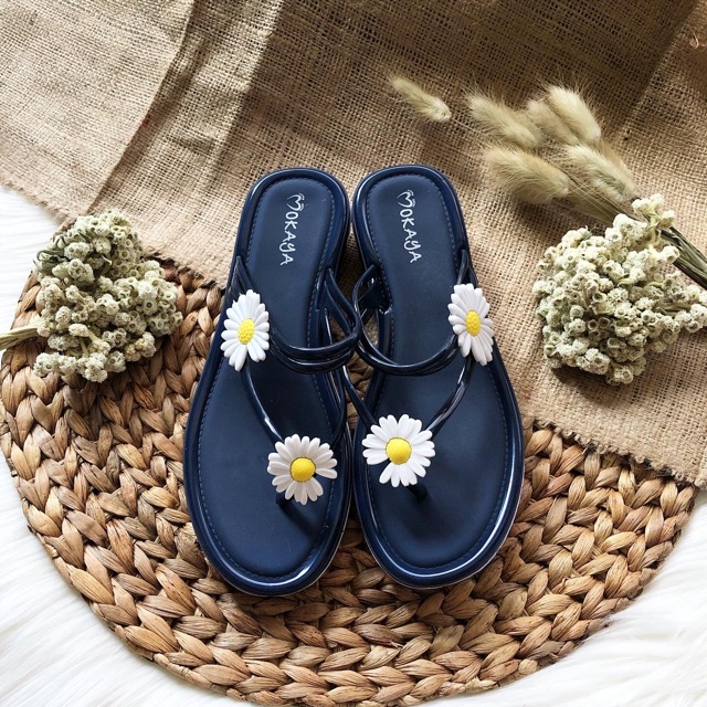 Sandal Tali Bunga Daisy Import Mokaya 016