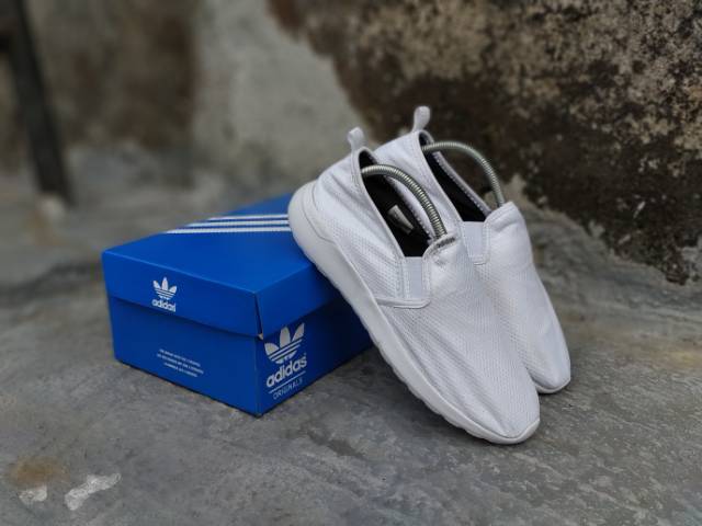 SEPATU PRIA ADIDAS CLOUDFOAM SEPATU SLIP ON COWOK CASUAL MADE IN VIETNAM