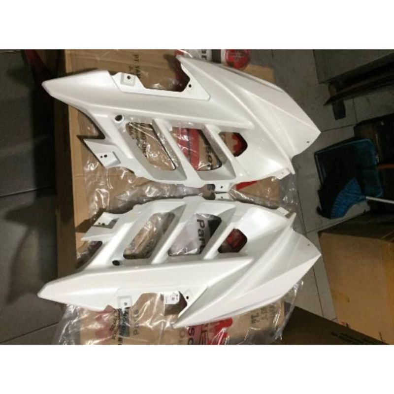 Fairing dalam kanan kiri Yamaha R15 V2 Original Putih