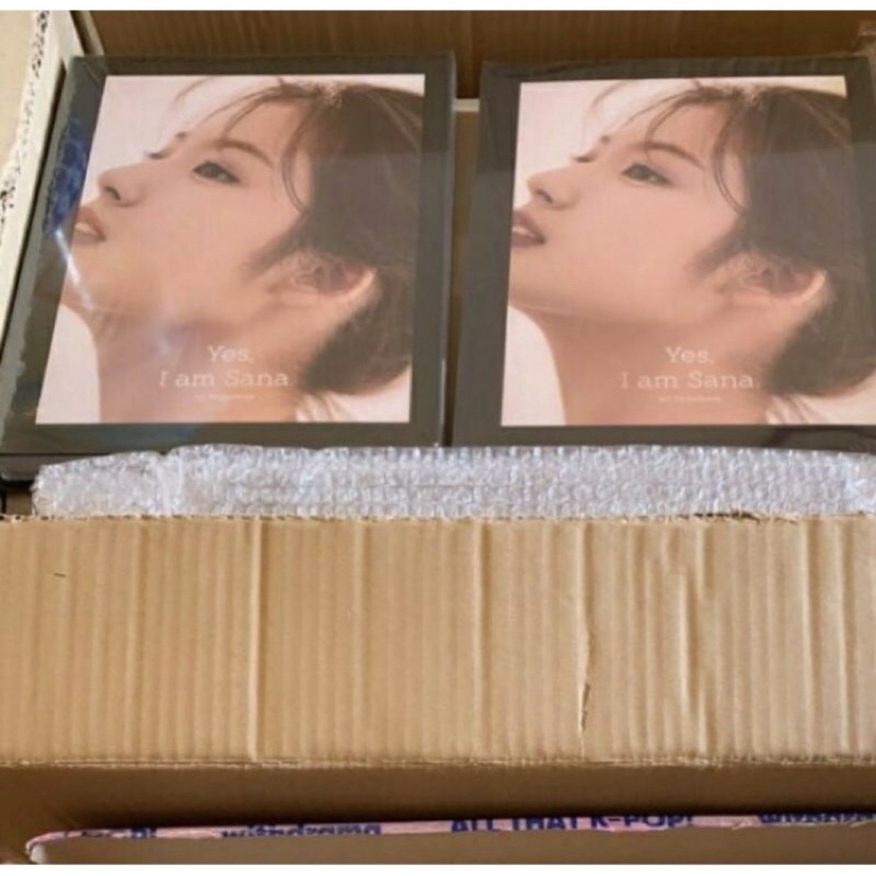 READY STOCK TWICE SANA YES I AM SANA PHOTOBOOK BLACK VERSION