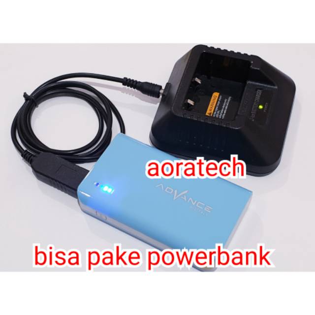 Kabel USB Handy Talkie BAOFENG bisa charge langsung dari powerbank atau charger smartphone anda