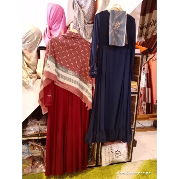 SOLD  preloved joza arina ilona navy choco /joza clothing dress/ syari/mirip jawhara syari
