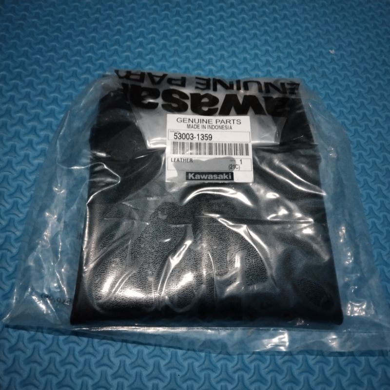 kulit sarung jok belakang ninja 150 r original Kawasaki 53003-1359