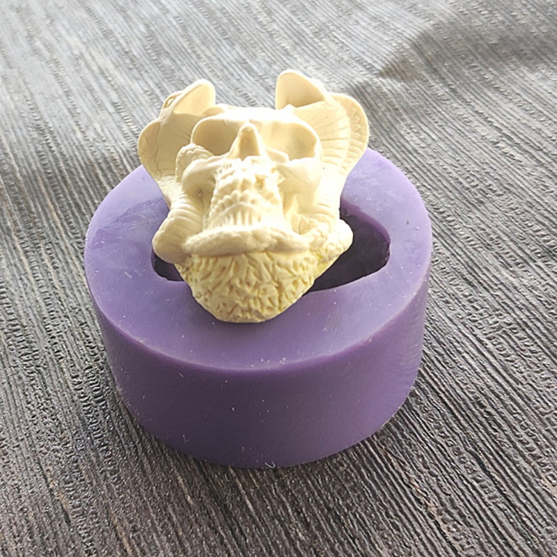 SIY  Wizard Skull Candle Mold European and American Classical Characters Scented Candle Material Mold Home Decoration