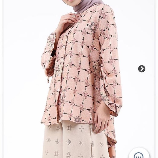 Ria Miranda Kuranji Top Salmon Size S (new)