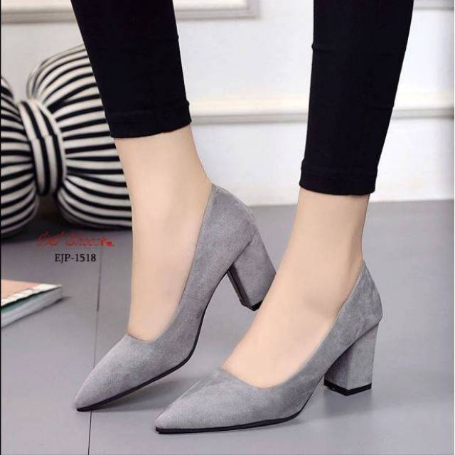 Basic heels/heels wanita kerja hitam terlaris / heels wanita kantoran