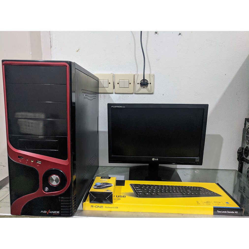 PC RAKITAN CORE 2 DUO RAM 4GB DDR3 HDD 250GB LCD 16 INCHI