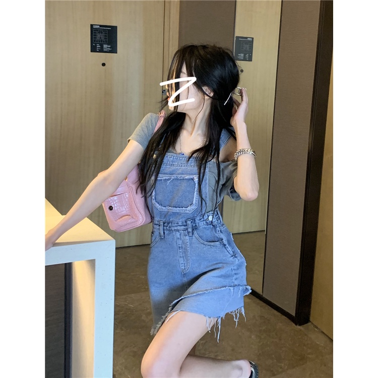 Mini Dress palsu dua potong desain suspender rok wanita musim panas tidak teratur tepi mentah denim