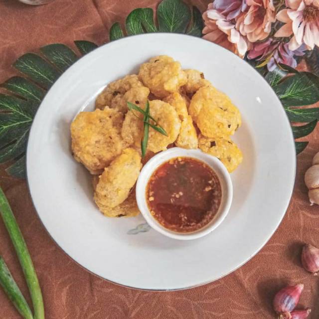 

Cireng rujak siteteh