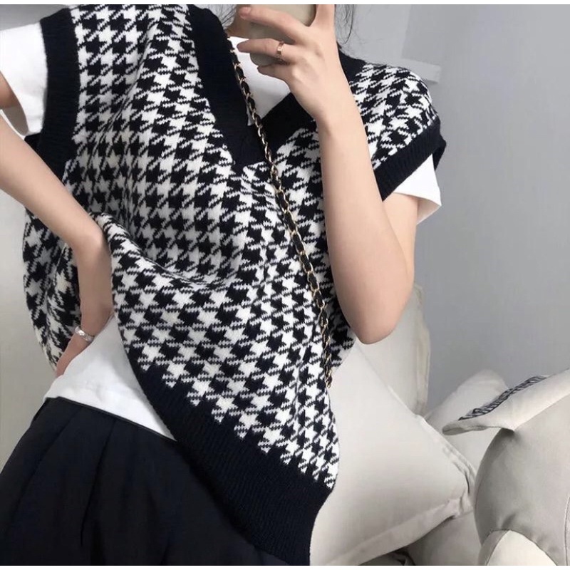 VEST SWEATER RAJUT KOREAN STYLE (Preloved/Thrift)