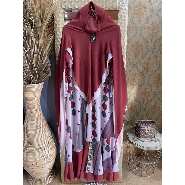 Yunia Syari size M & L