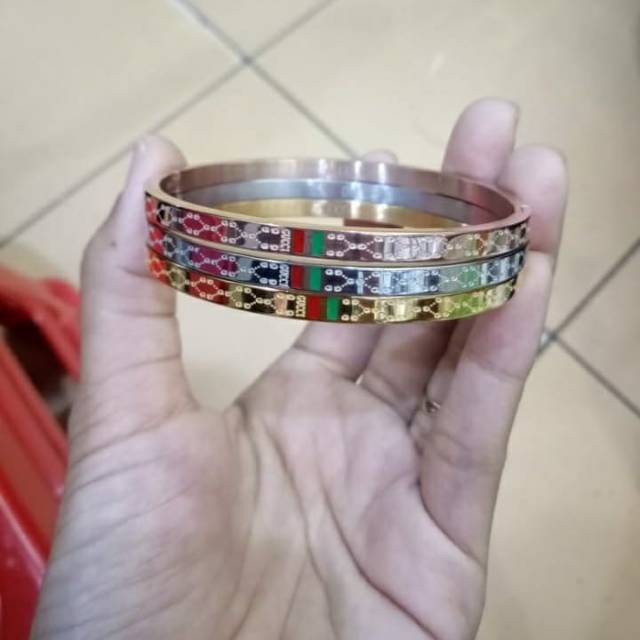 Gelang wanita Titanium set 3 kombinasi