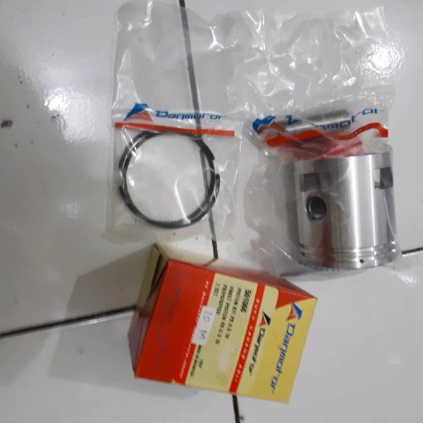 seher  piston vespa danmotor