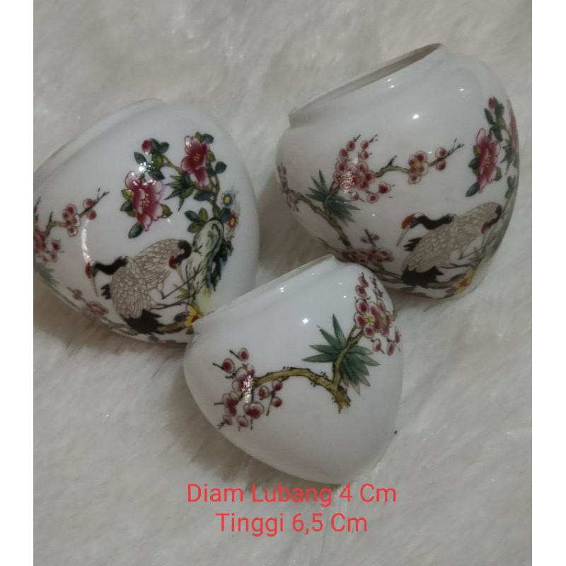 Cepuk keramik Import