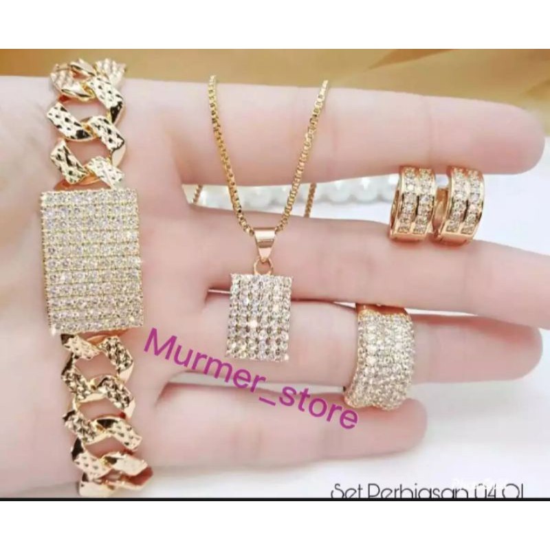 satu set titanium asli